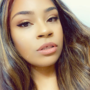 Meet your Posher, Brittney